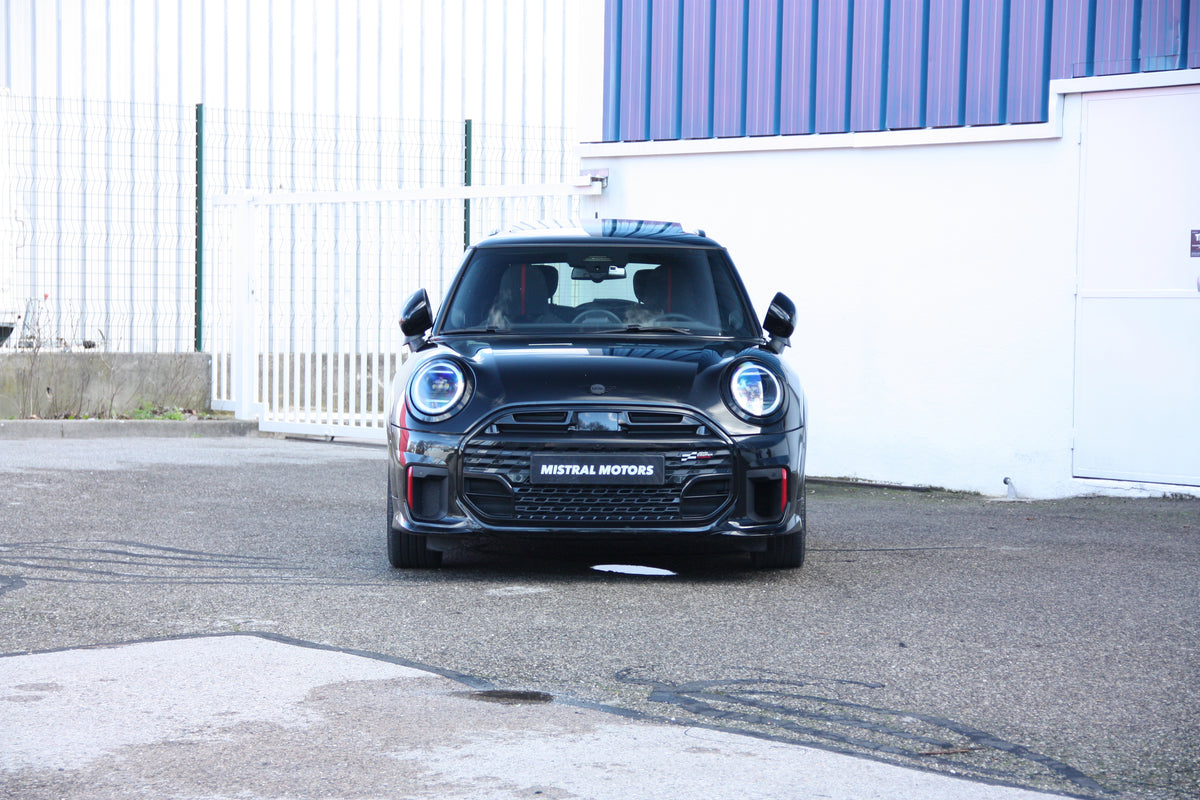 Mini Cooper JCW 231ch 3 portes DKG7 / 21.900km / 41.900€