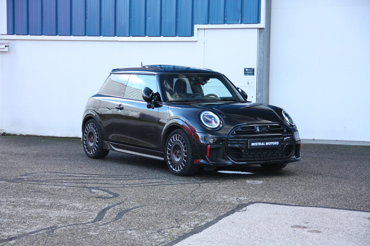 Mini Cooper JCW 231ch 3 portes DKG7 / 21.900km / 41.900€