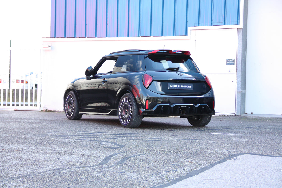Mini Cooper JCW 231ch 3 portes DKG7 / 21.900km / 41.900€