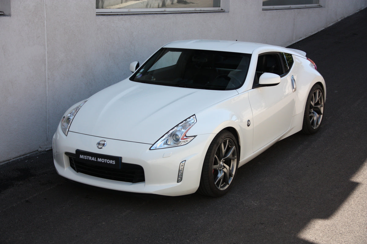 Nissan 370z 3.7 V6 328Ch PACK BVA7