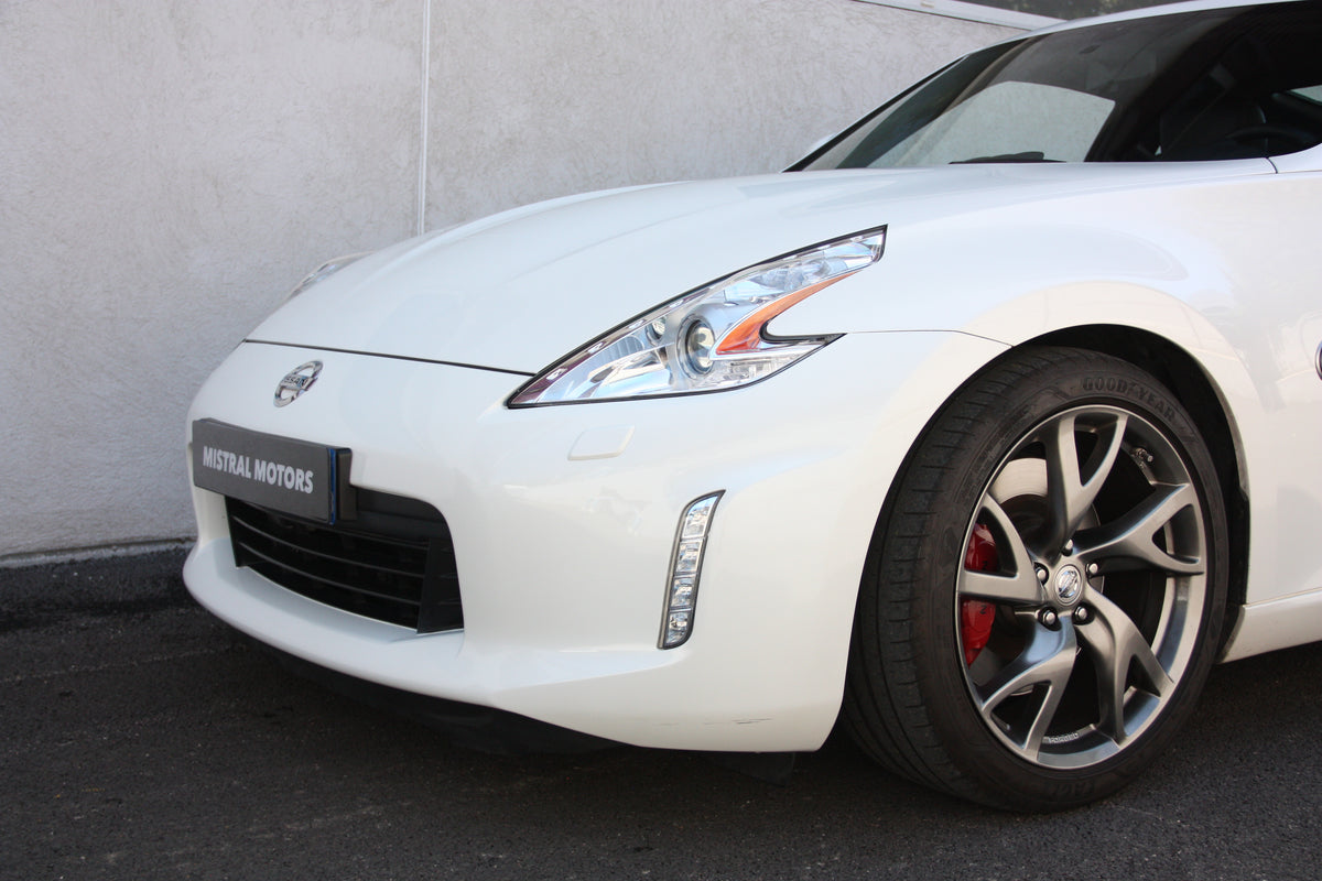 Nissan 370z 3.7 V6 328Ch PACK BVA7