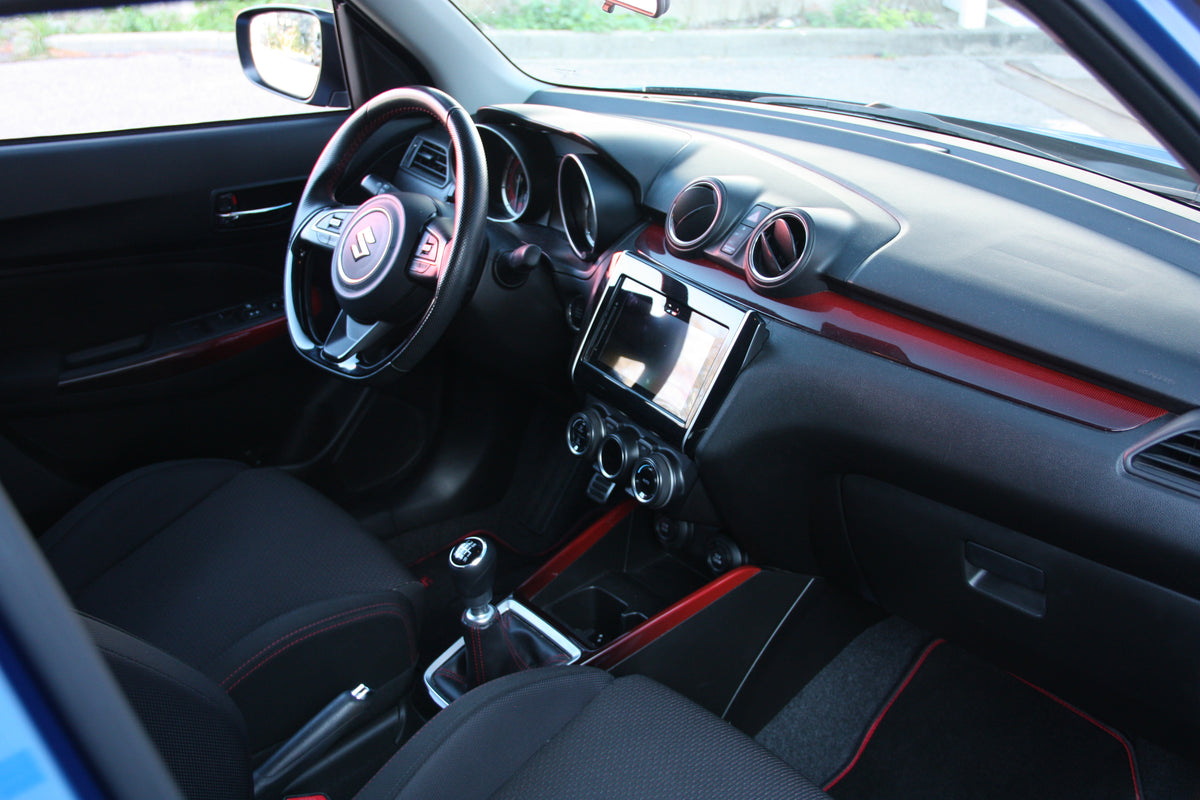 Suzuki Swift Sport 1.4l Boosterjet hybrid / 19.900€