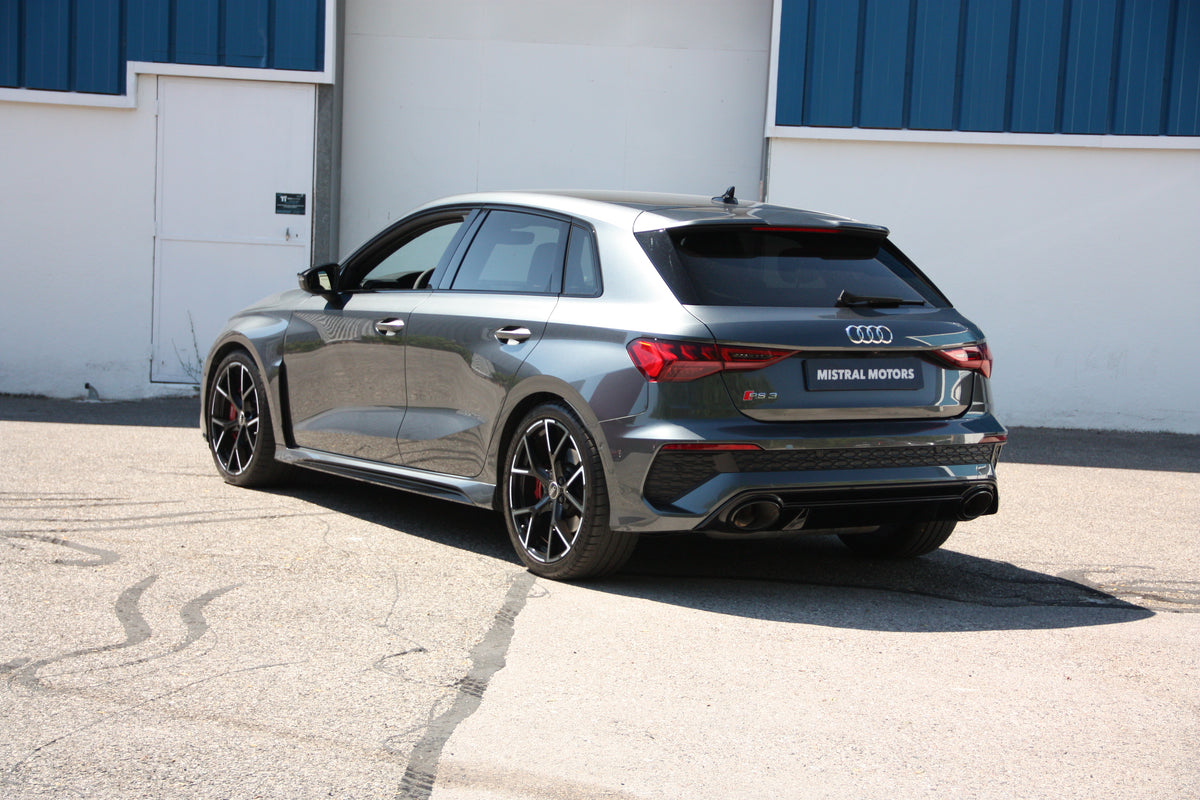 Audi RS3 8Y 2.5L 400ch sportback TFSI Pack RS/ 2021 malus payé / 24.900km / 68.900€