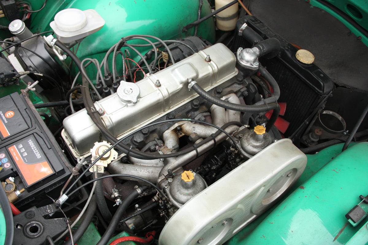 Triumph TR6 / 1975 / 18.900€ / 90.000km