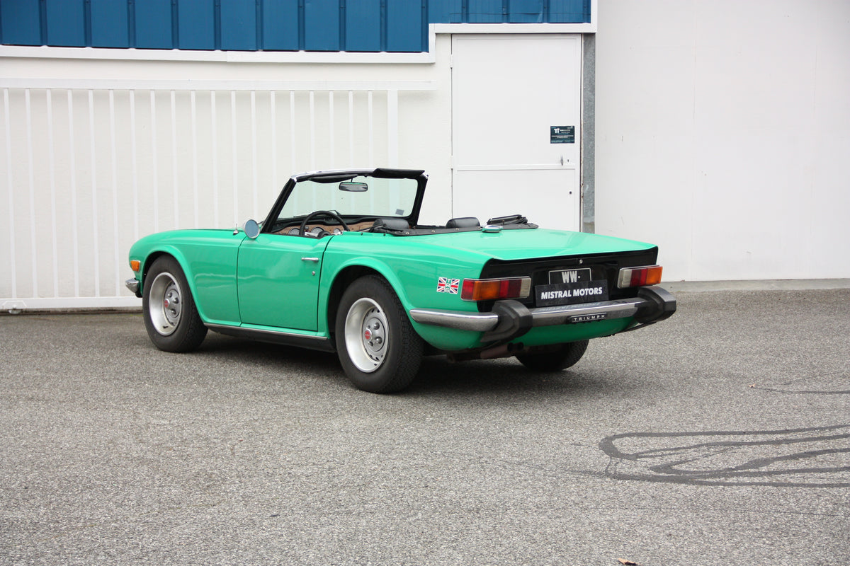 Triumph TR6 / 1975 / 18.900€ / 90.000km