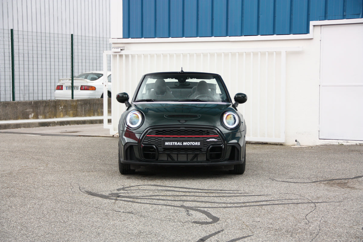 Mini Cooper cabriolet JCW 2.0L 231ch BVA8 / 35.900€