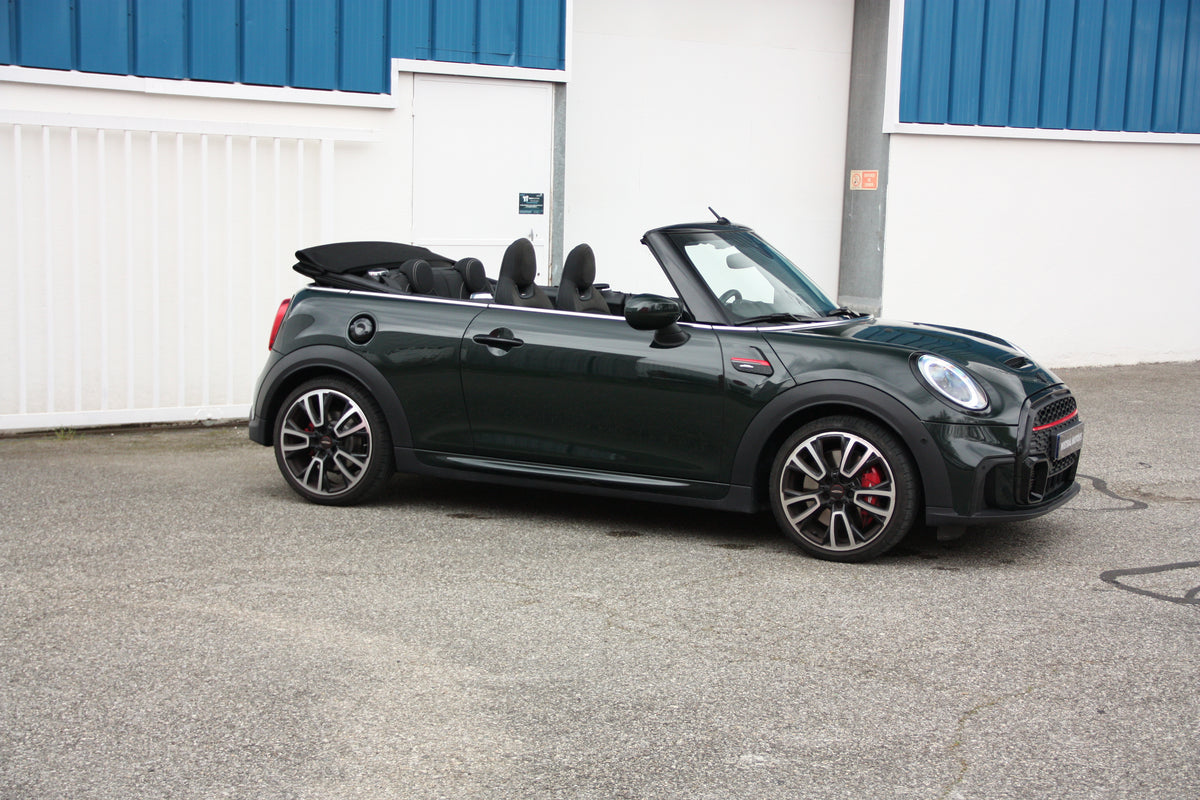 Mini Cooper cabriolet JCW 2.0L 231ch BVA8 / 35.900€