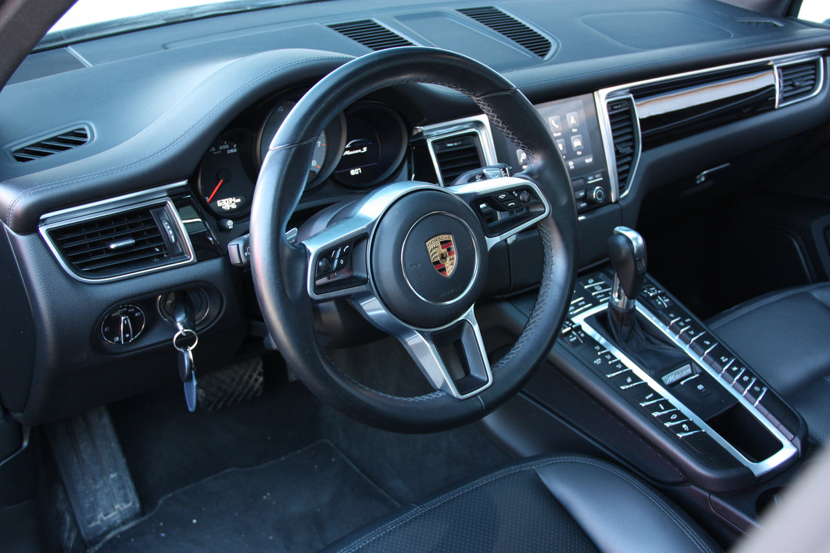 Porsche Macan S 3.0 V6 340CH / 63 250 km / 2016 / 44.490€