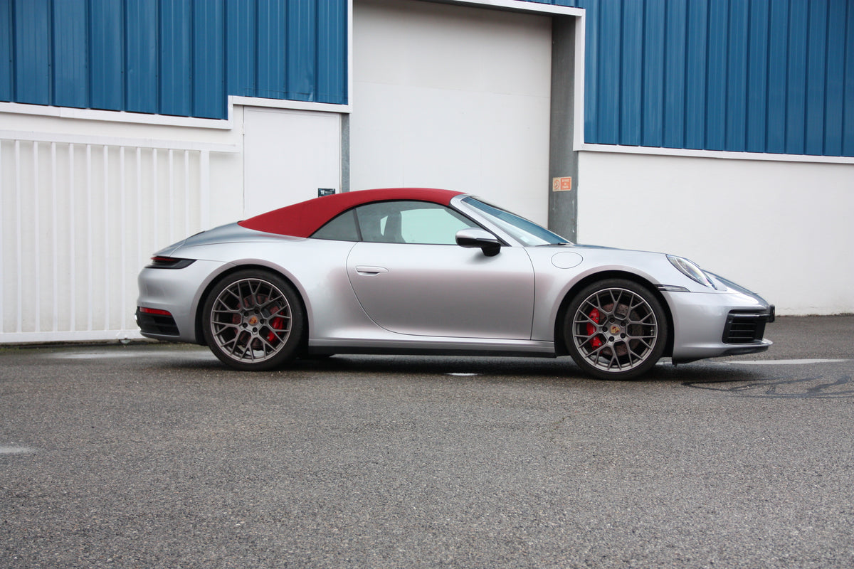 Porsche 992 Carrera S Cabriolet / 35.900km / 127.900€ / 2019