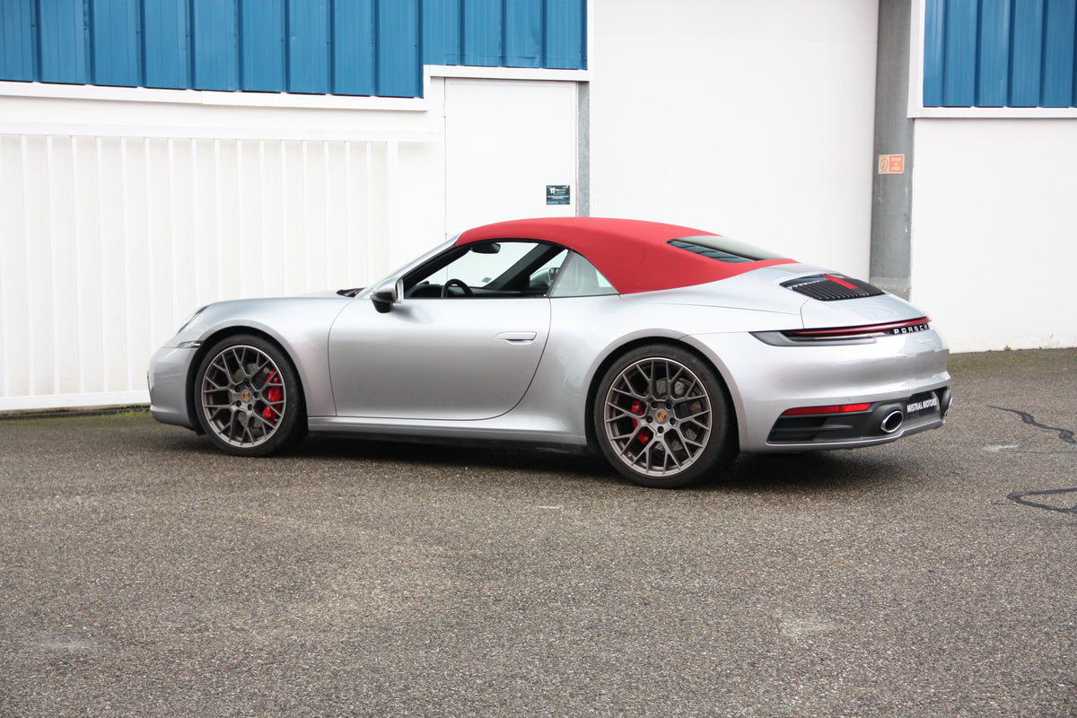 Porsche 992 Carrera S Cabriolet / 35.900km / 127.900€ / 2019
