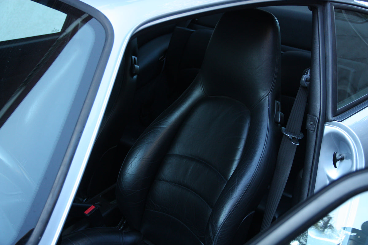 Porsche 911 993 Carrera BVM 272ch Française 102.600km /88.900€