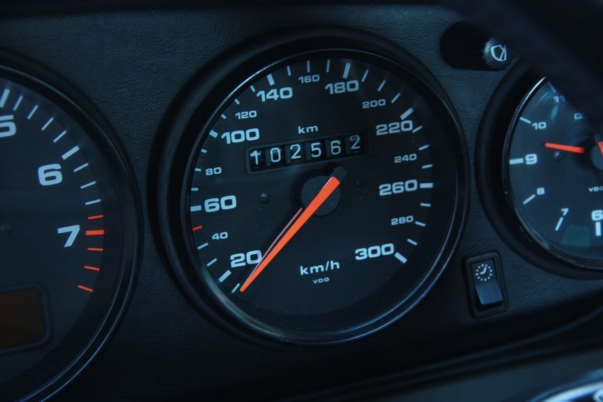 Porsche 911 993 Carrera BVM 272ch Française 102.600km /88.900€
