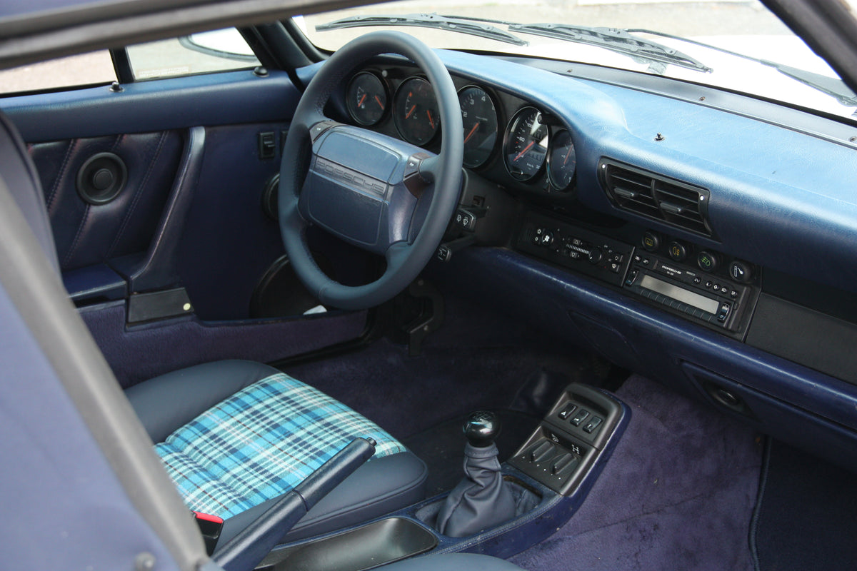 Porsche 911 964 Carrera 4 Cabriolet / 69.900€