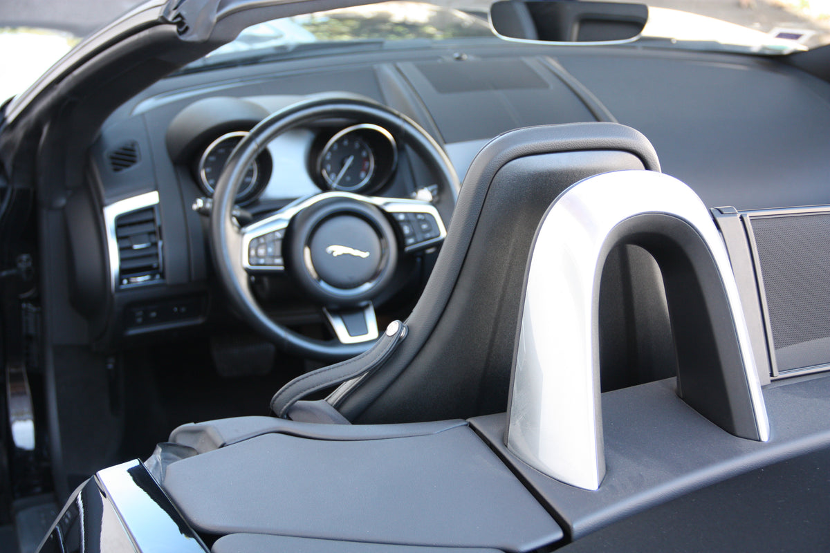 Jaguar f type cabriolet noir R-dynamic Bva8