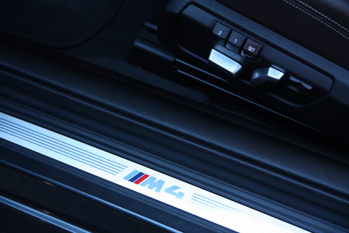 BMW M4 F83 Cabriolet 431cv Individual 34.000km / 59.900€