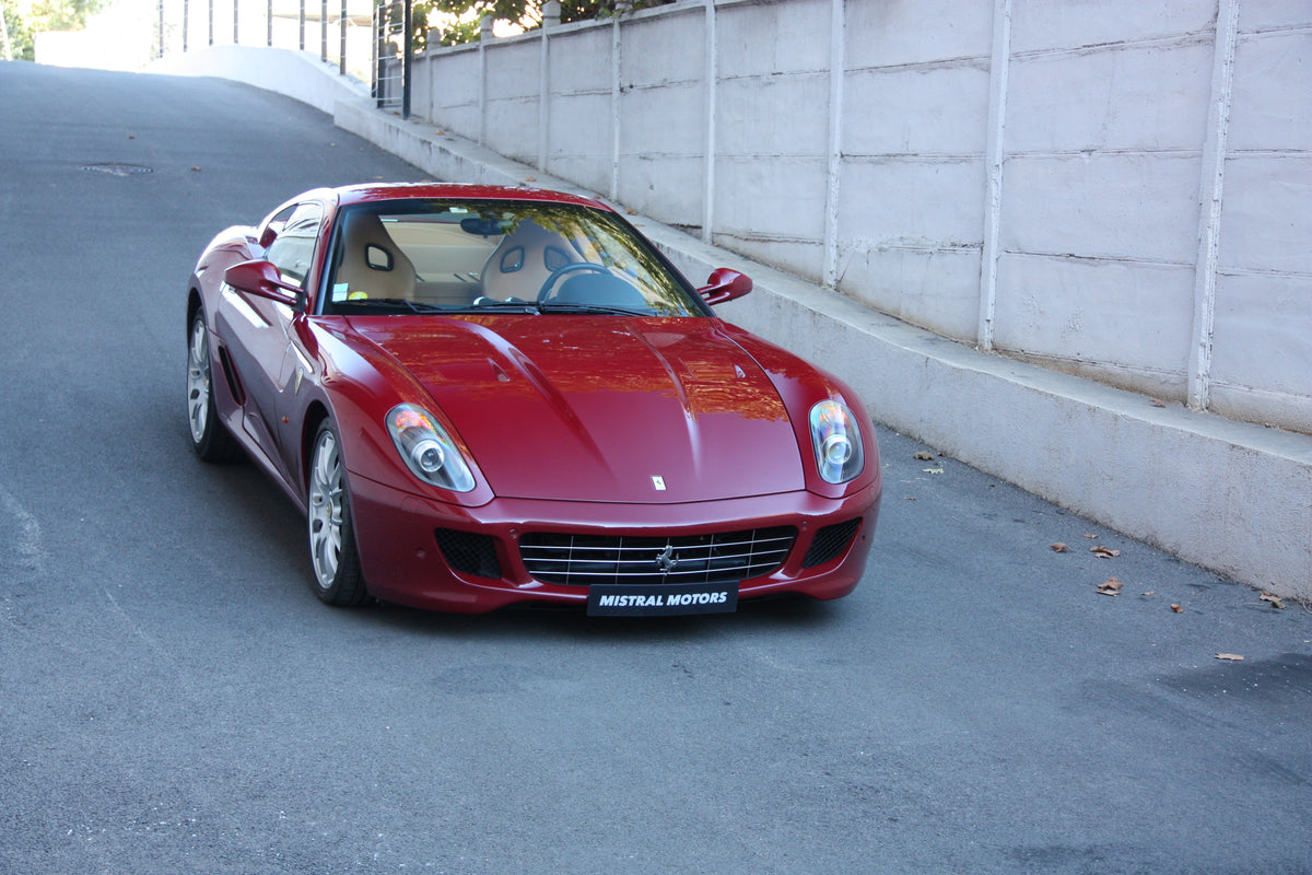 Ferrari 599 GTB Fiorano F1 / 174.900€