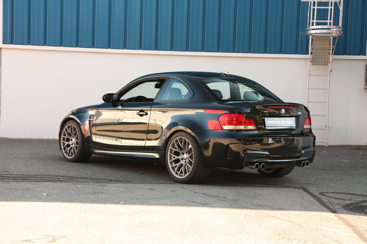 BMW 1M 3.0L 340ch / 2011 / 74.700km / 59.900€