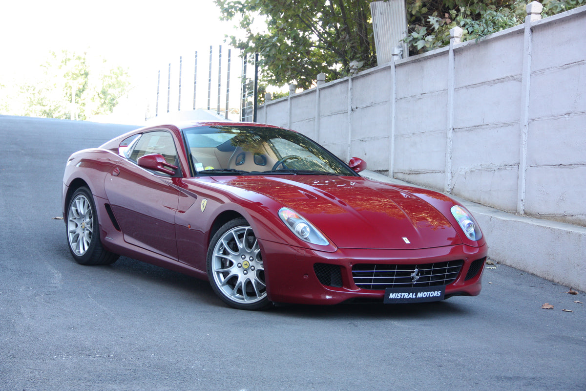 Ferrari 599 GTB Fiorano F1 / 174.900€
