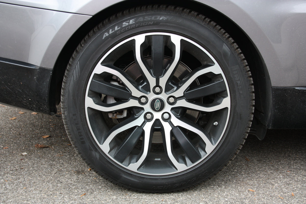 Range Rover Sport P400 hybride / 2021 / 62.000km / 49.900€