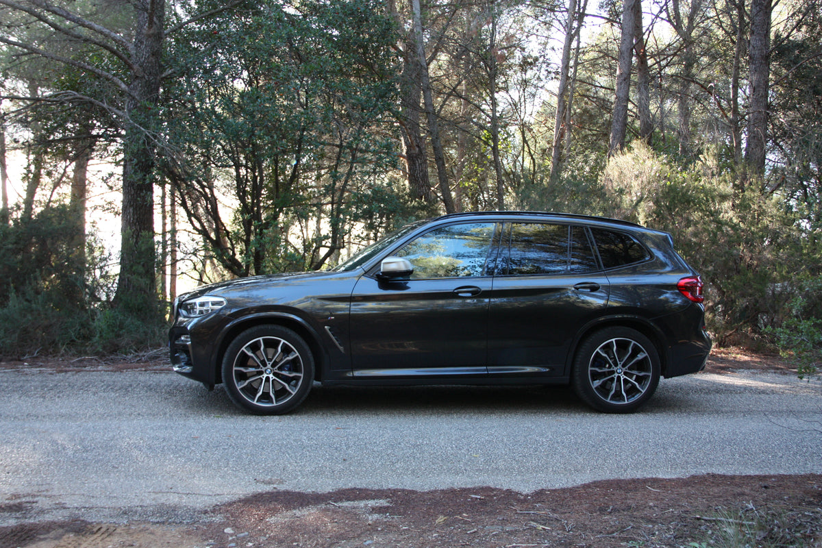 BMW X3M 40i