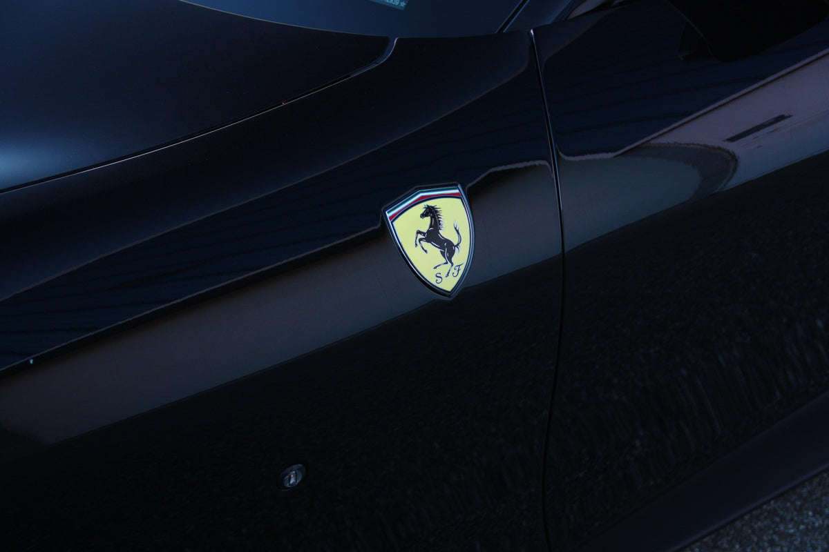 Ferrari Roma Spider / 1.480km / 345.000€ / 2024