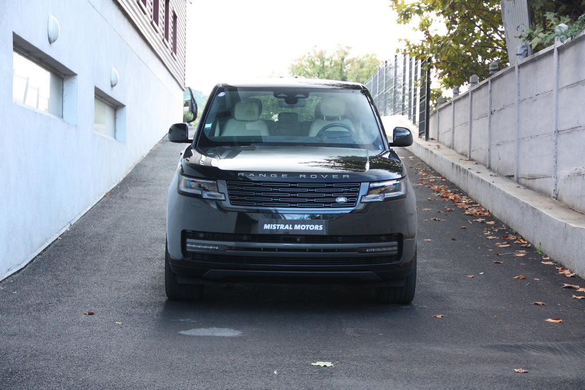Range Rover 3.0 P510e 510ch PHEV HSE SWB / 59.700km / 109.900€