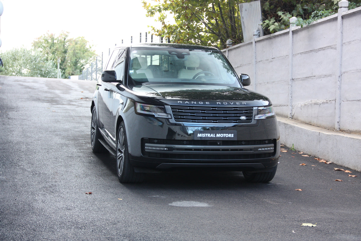 Range Rover 3.0 P510e 510ch PHEV HSE SWB / 59.700km / 109.900€