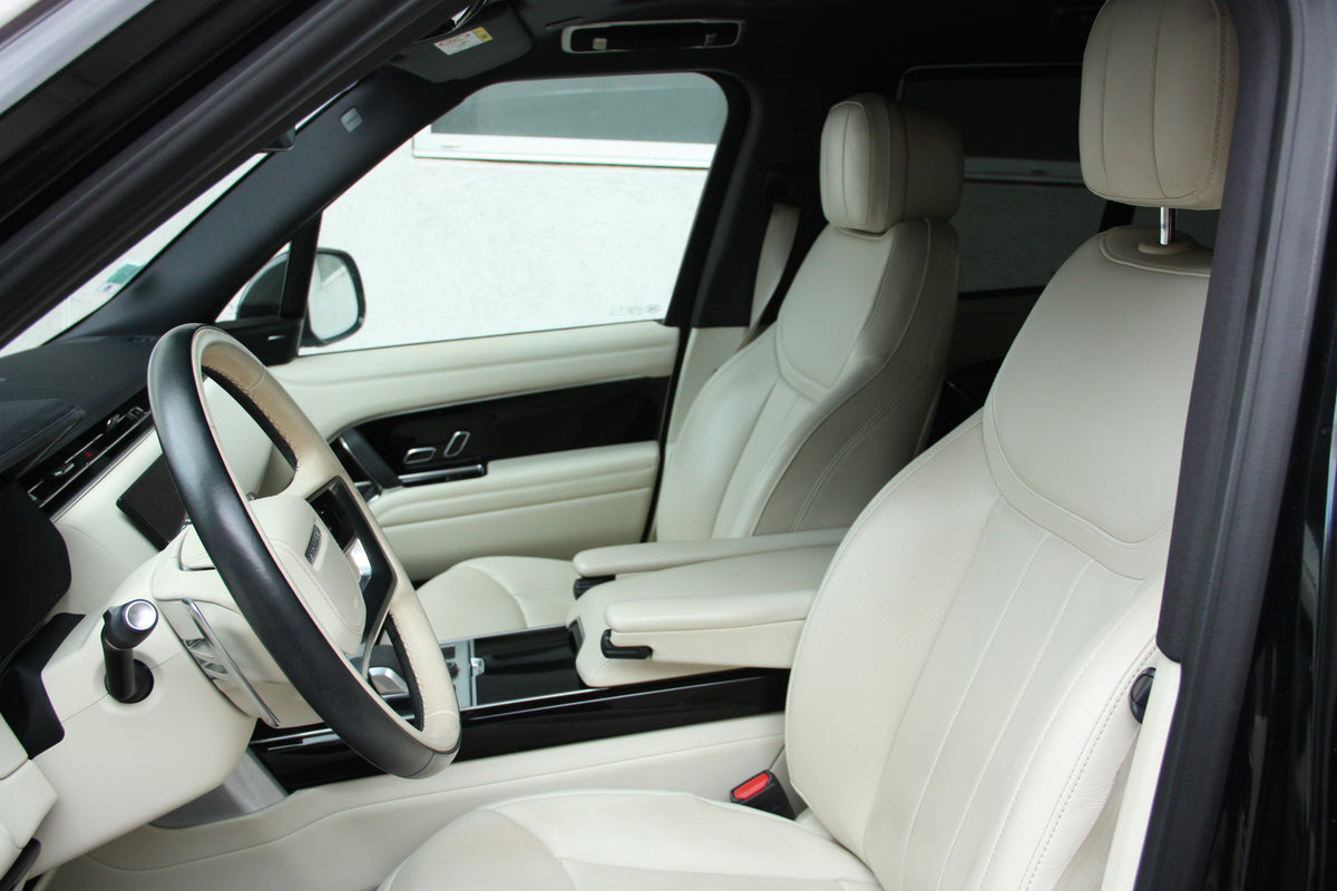 Range Rover 3.0 P510e 510ch PHEV HSE SWB / 59.700km / 109.900€