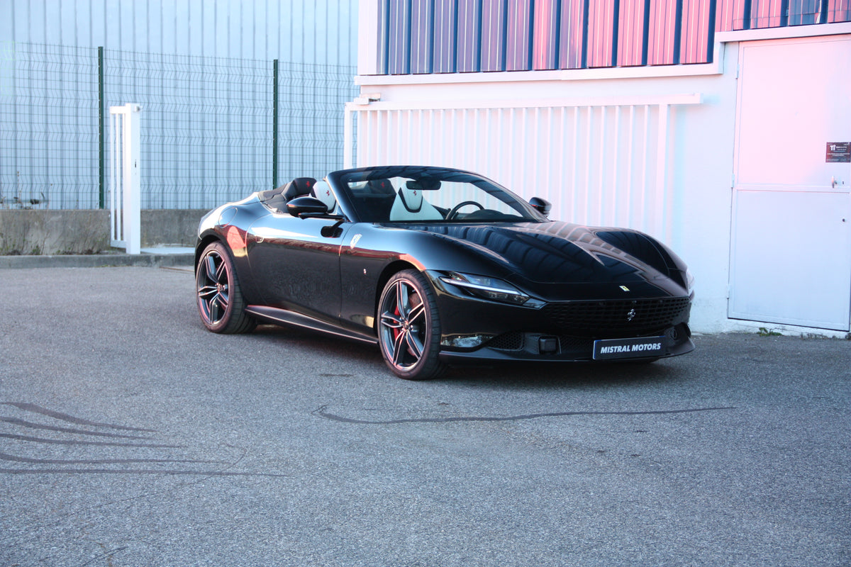 Ferrari Roma Spider / 1.480km / 345.000€ / 2024