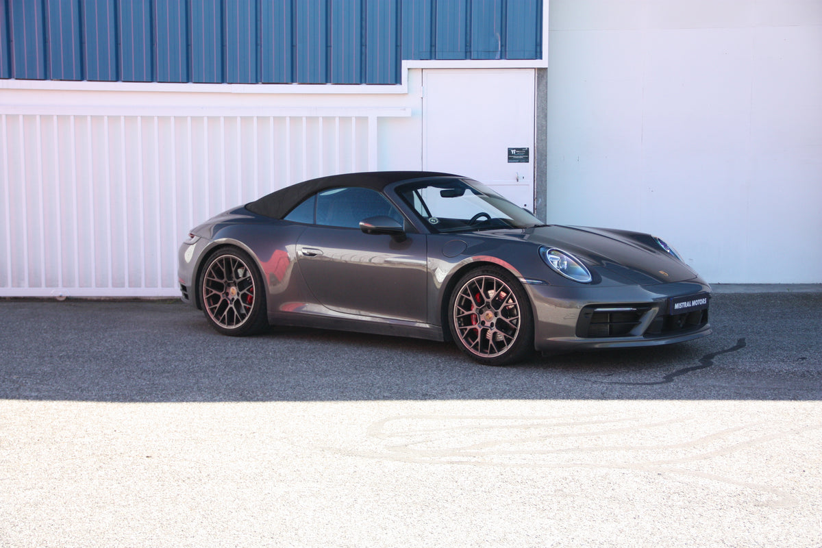 Porsche 992 4S Cabriolet / 62.500km / 131.900€ / 2019