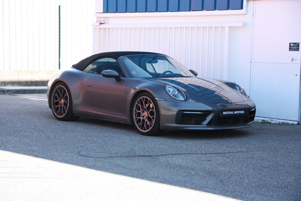 Porsche 992 4S Cabriolet / 62.500km / 131.900€ / 2019