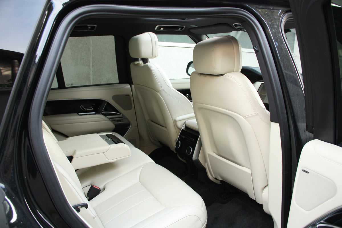 Range Rover 3.0 P510e 510ch PHEV HSE SWB / 59.700km / 109.900€