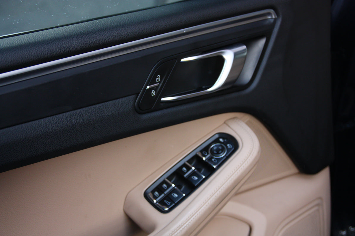 Porsche Macan 2.0l 245ch PDK / 53.900€