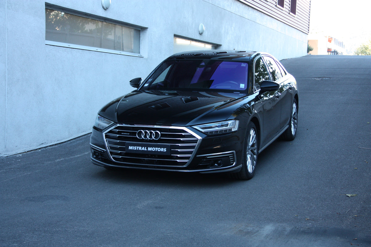 Audi A8 AVUS 60 TFSI e 449ch QUATTRO TIPTRONIC / 64.900€