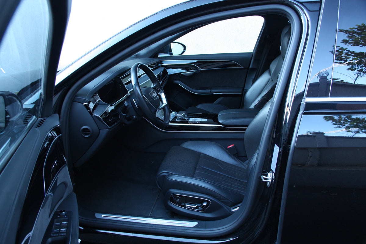 Audi A8 AVUS 60 TFSI e 449ch QUATTRO TIPTRONIC / 64.900€