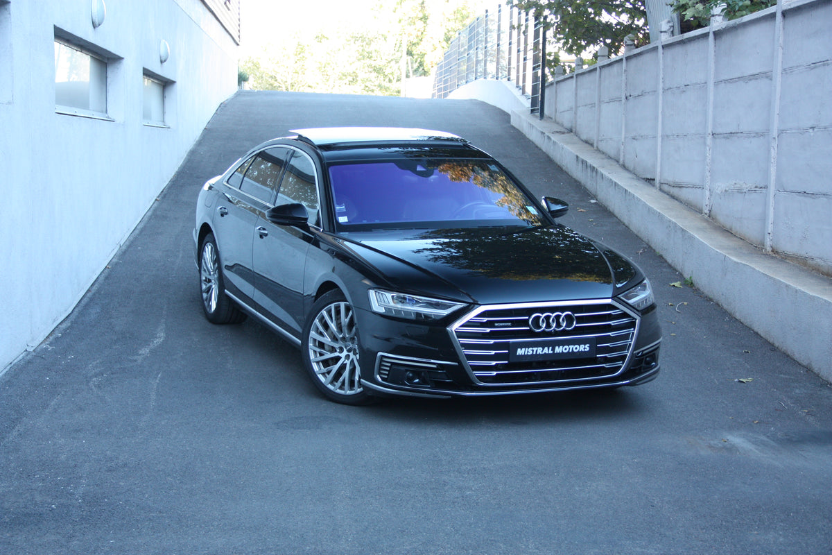 Audi A8 AVUS 60 TFSI e 449ch QUATTRO TIPTRONIC / 64.900€