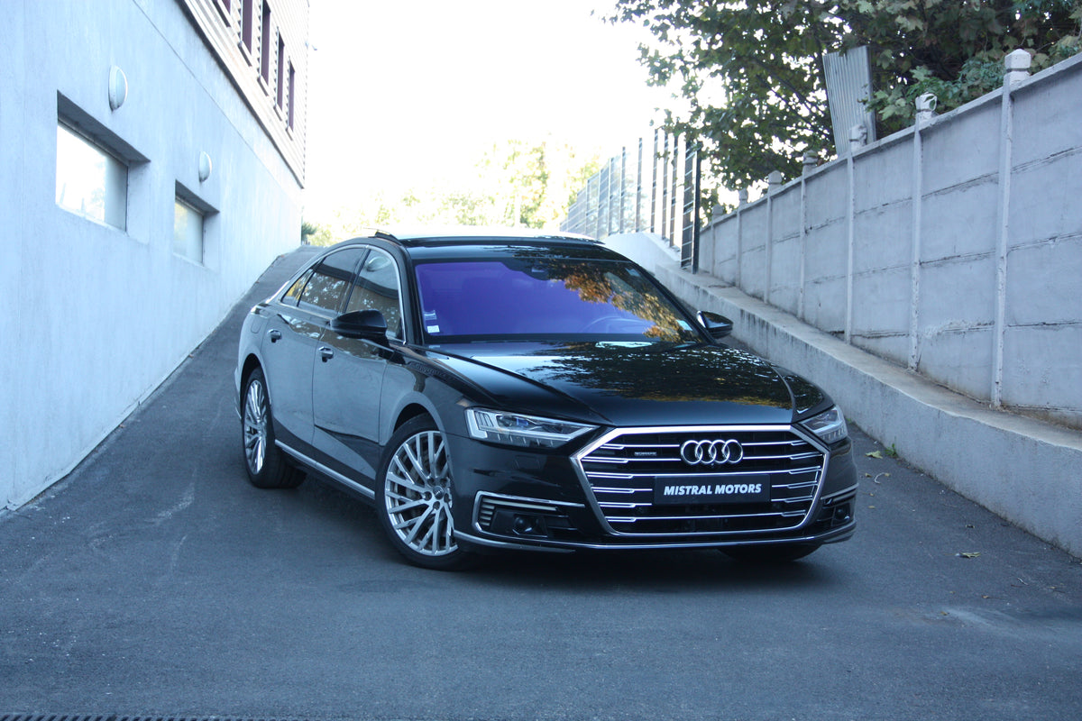 Audi A8 AVUS 60 TFSI e 449ch QUATTRO TIPTRONIC / 64.900€