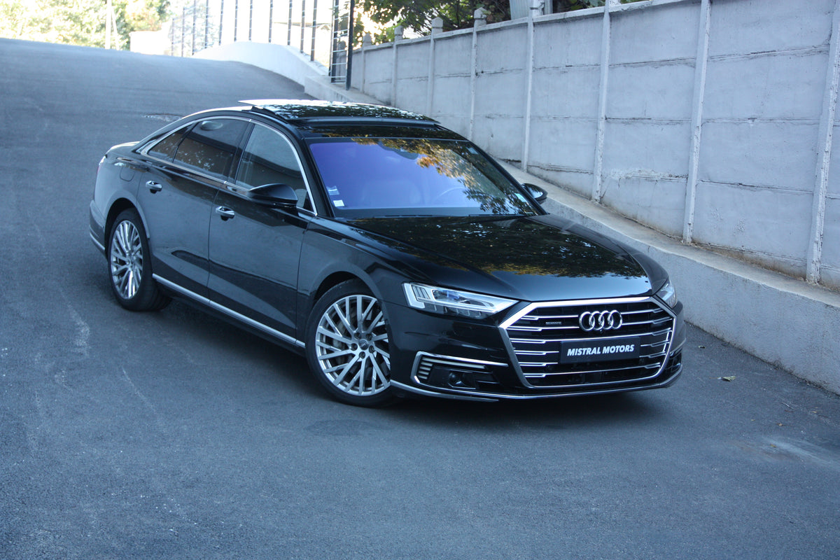 Audi A8 AVUS 60 TFSI e 449ch QUATTRO TIPTRONIC / 64.900€