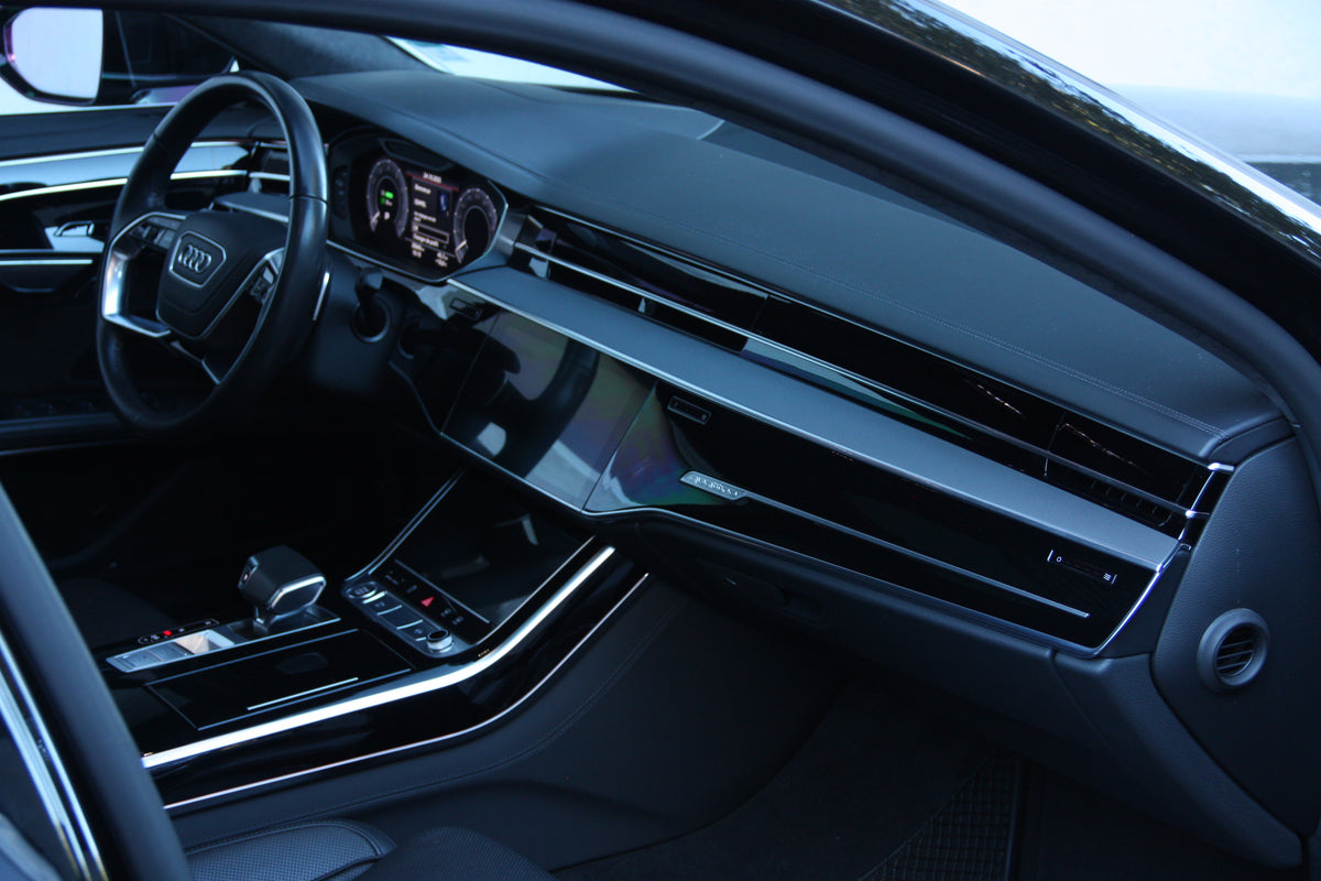 Audi A8 AVUS 60 TFSI e 449ch QUATTRO TIPTRONIC / 64.900€