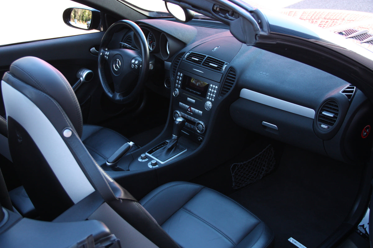 Mercedes SLK 55 AMG V8 / 77.000km / 35.900€ / 2005