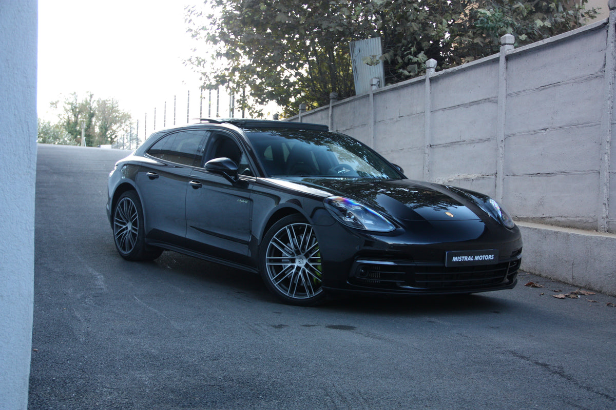 Porsche Panamera 4 E-Hybride 462cv PDK / 28.000km / 89.900€