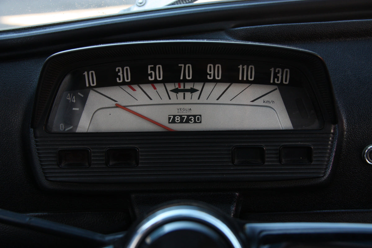 Fiat 500 L / 1972 / 78.900km / 8.500€
