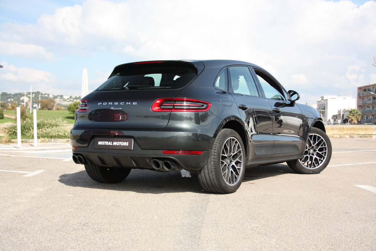 Porsche Macan 2.0L 252ch essence PDK / 42.900€