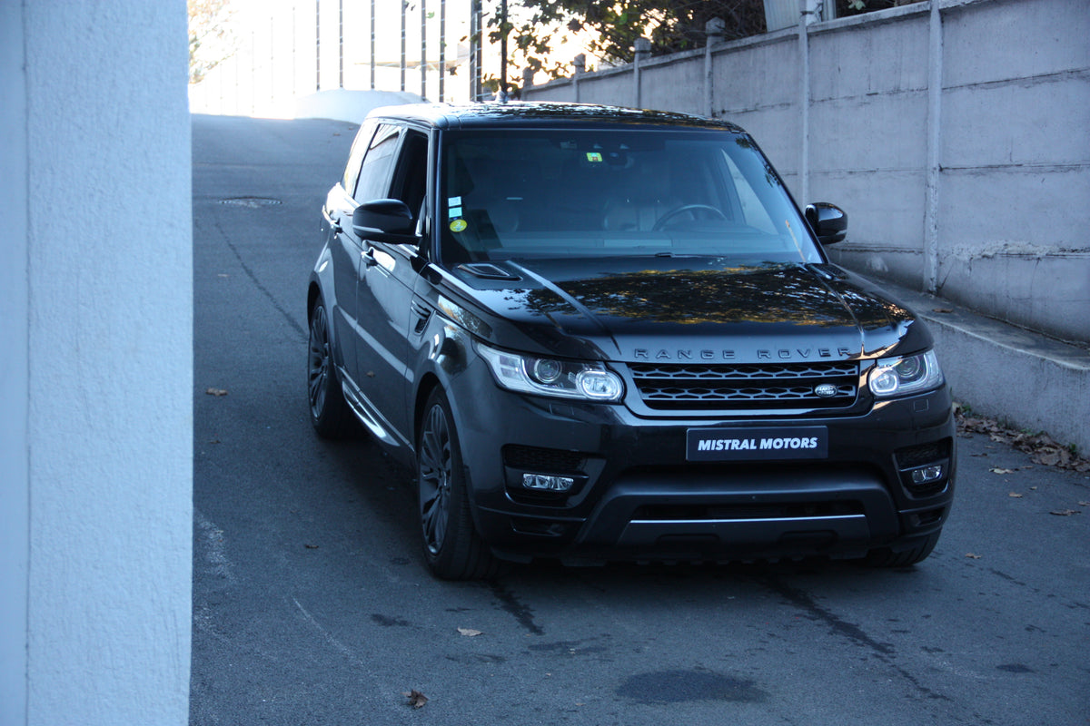 Land Rover Range Rover Sport 3.0 SDV6 306 4WD BVA8 Dynamic HSE / 42.900€