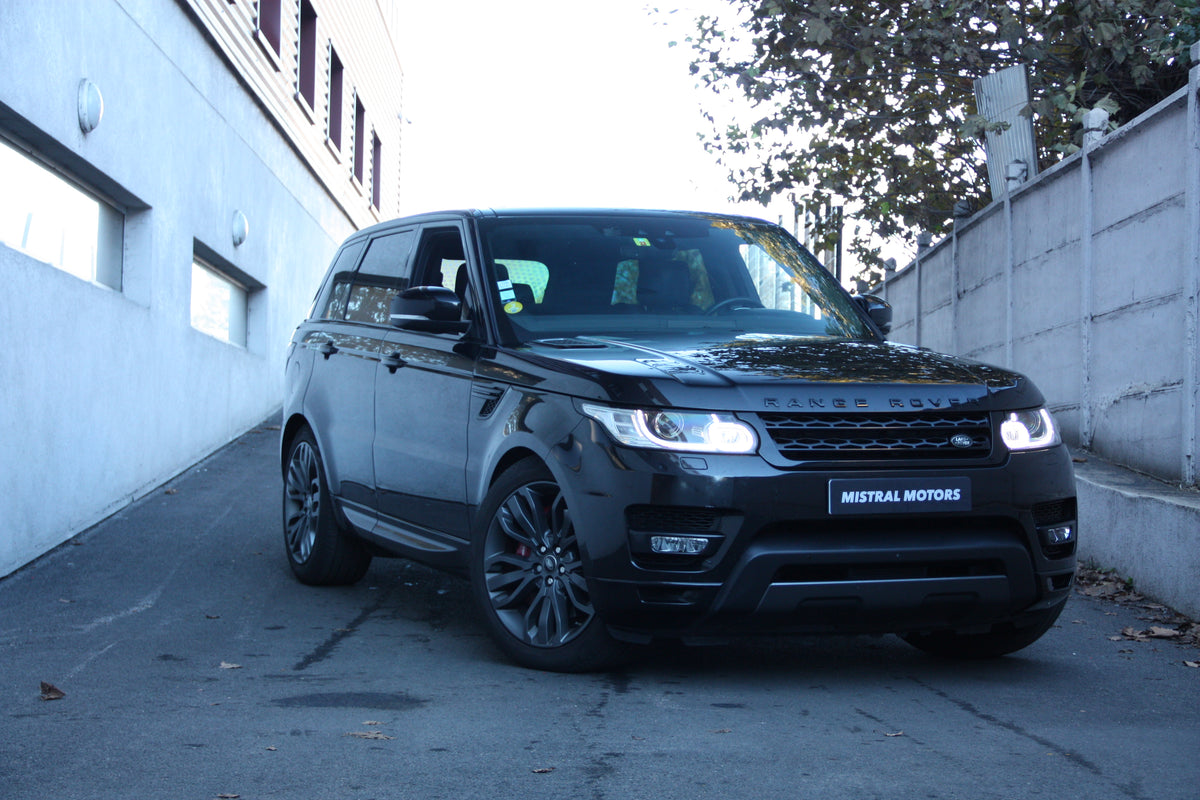 Land Rover Range Rover Sport 3.0 SDV6 306 4WD BVA8 Dynamic HSE