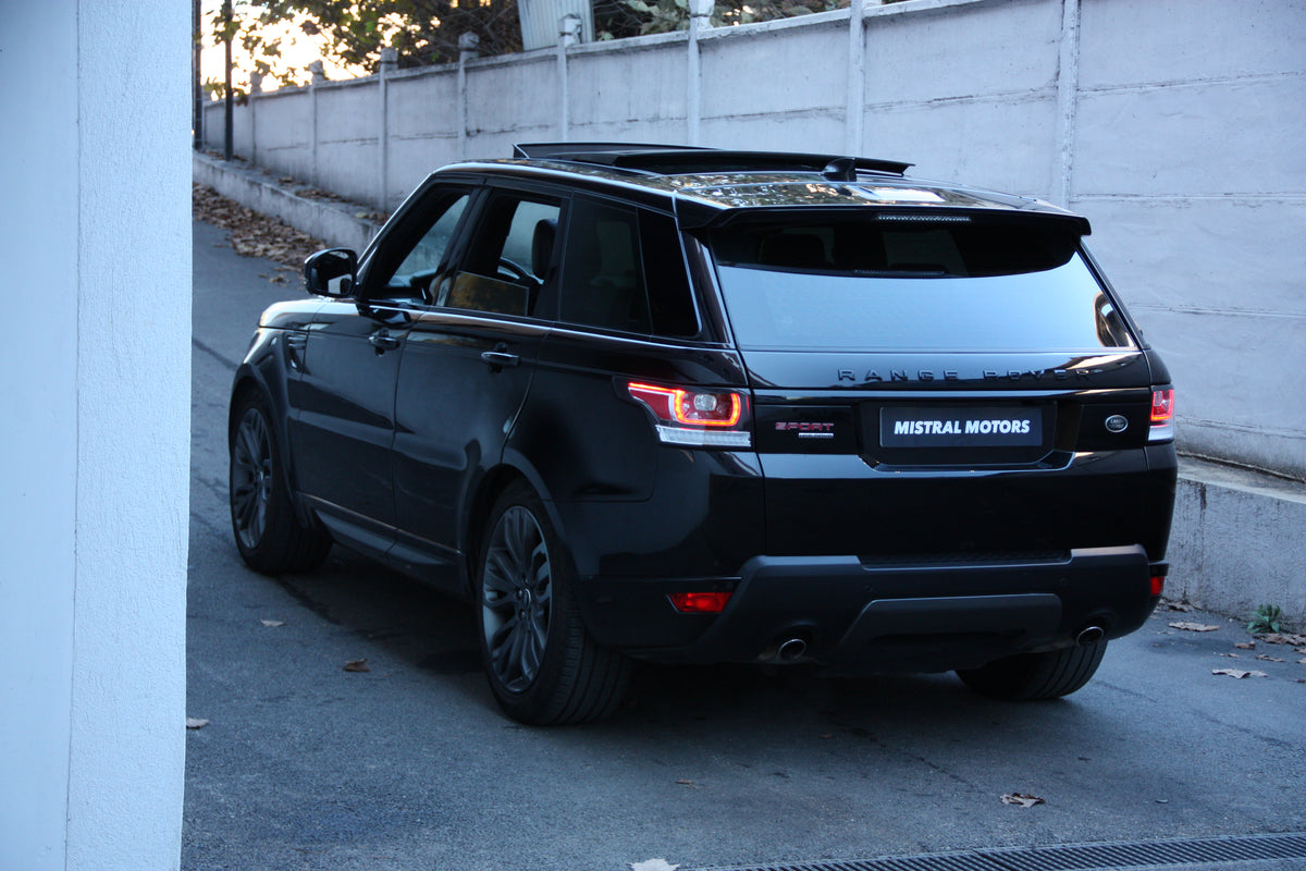 Land Rover Range Rover Sport 3.0 SDV6 306 4WD BVA8 Dynamic HSE / 42.900€