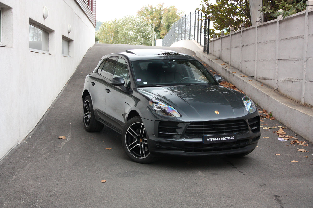 Porsche Macan 2.0L 245ch PDK / 64.900€ 