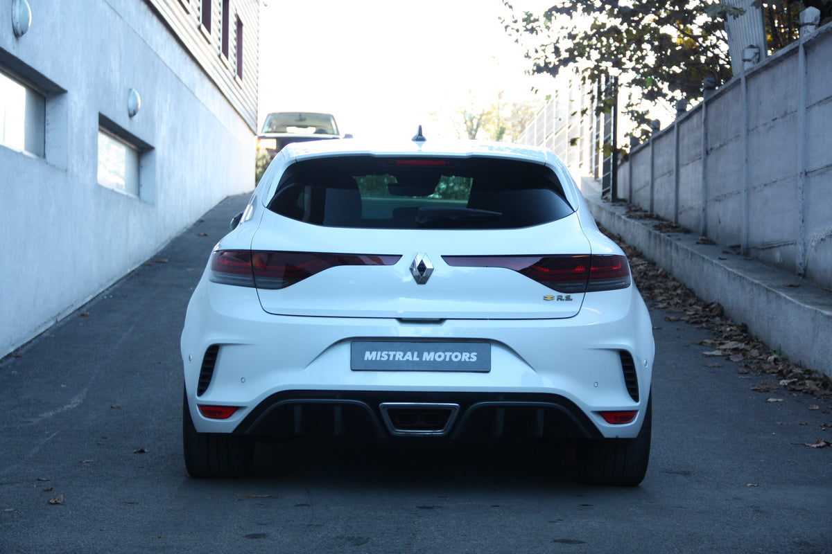 Renault Megane 4 RS Trophy 1.8 300 EDC / 42.900€