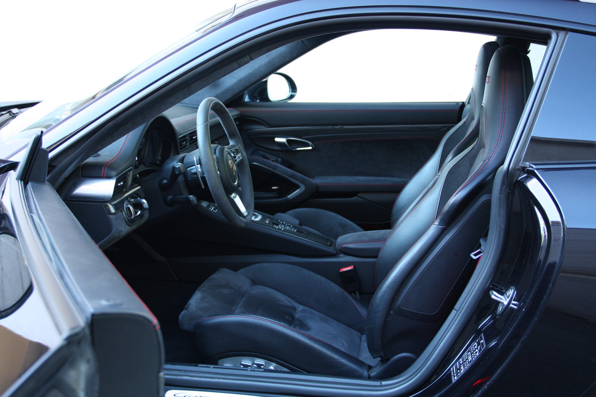 Porsche 911 991/2 Carrera GTS