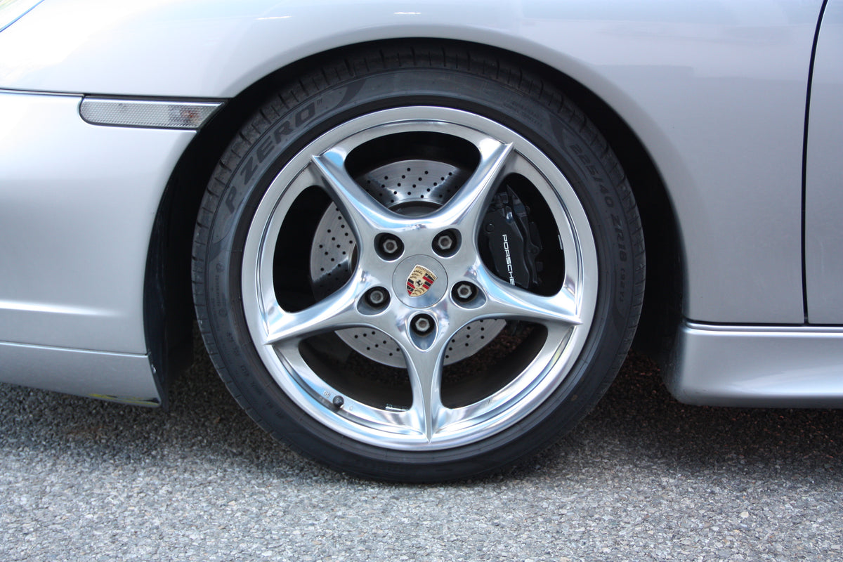 Porsche 911 996 40th Jahre 3.6l 345cv (X51 d’usine) / 88.000km / 59.900€